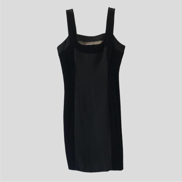 YL by Yair velvet trimmed little black dress size 12 - Picture 2 of 9